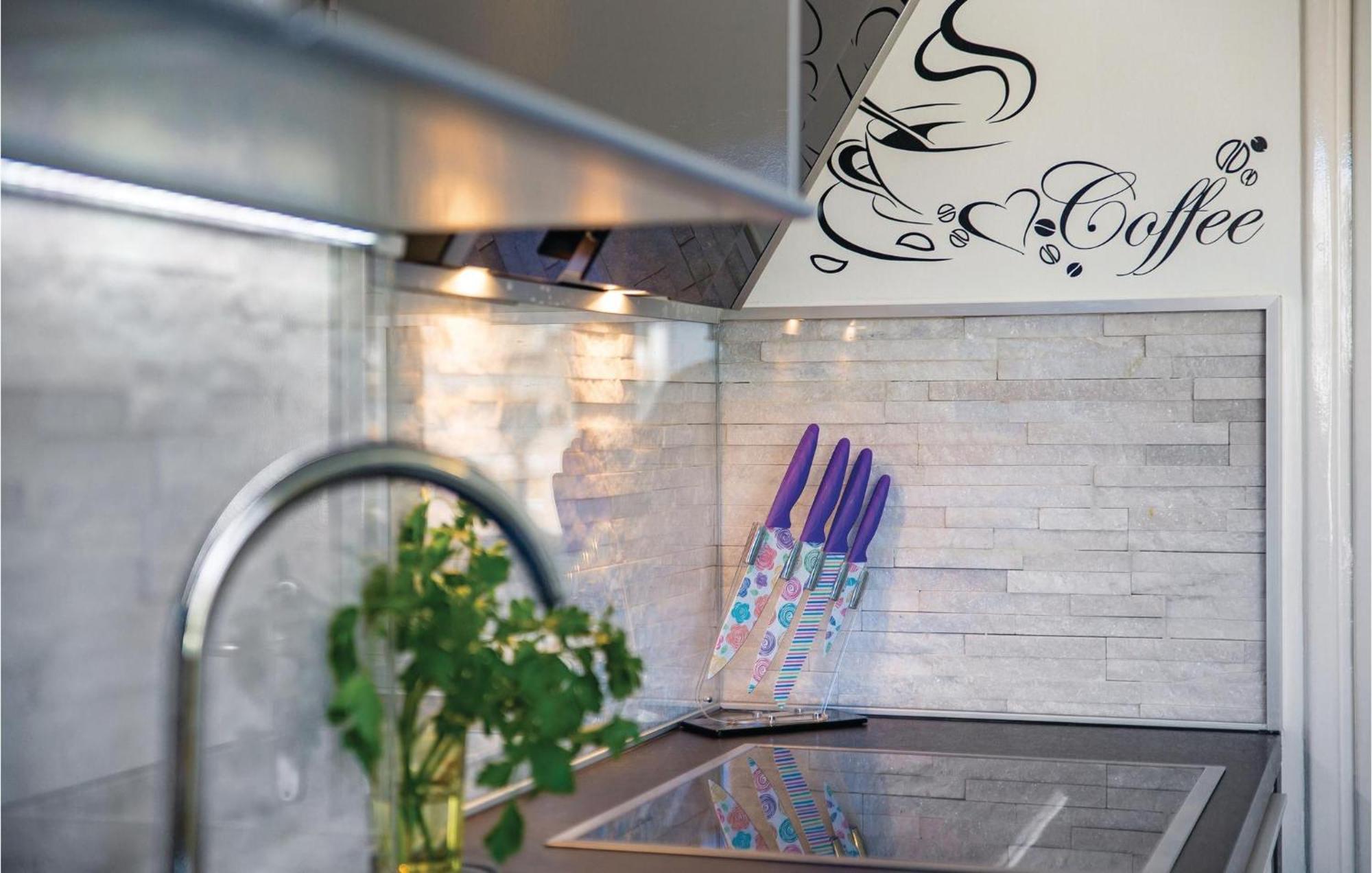Gorgeous Apartment In Rijeka With Wifi Esterno foto